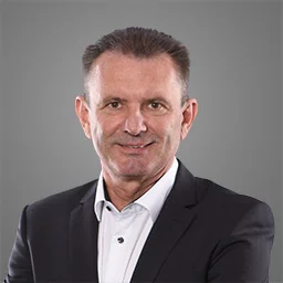 Mathias Wolf, Kupper IT